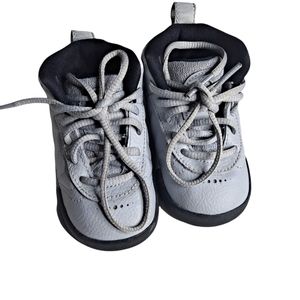 Jordan jump pro kids gray size 4c